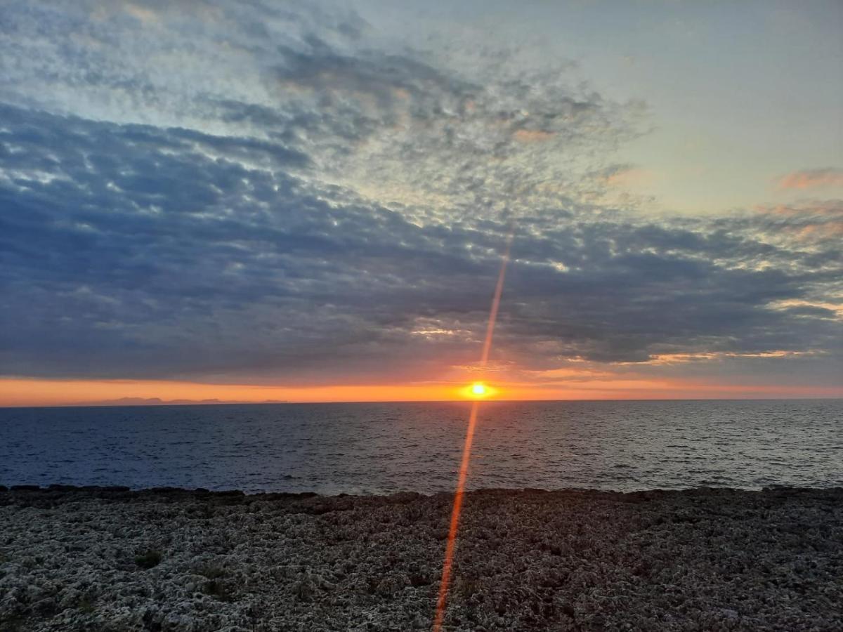 Bon Repos - B10, Apartamento Con Terraza En Cala'N Bosch Cala en Bosch Dış mekan fotoğraf